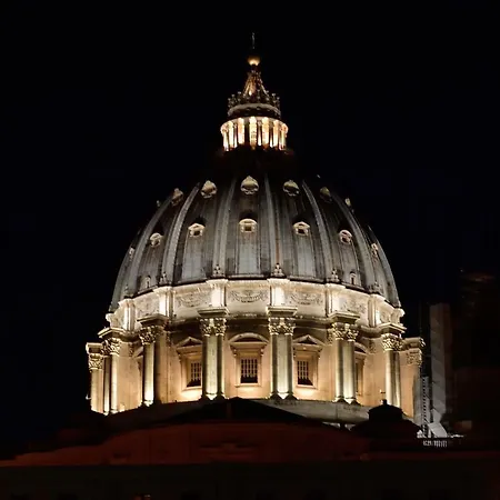 San Pietro Moonlight Luxury Appartement Rome