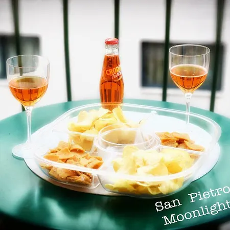 Lägenhet San Pietro Moonlight Luxury Rom